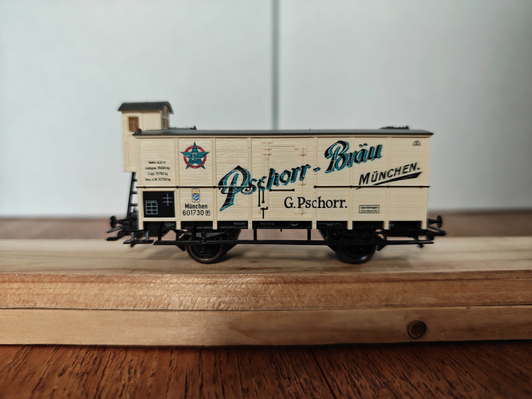 Trix Modelleisenbahnen: Trix H0 Kühlwagen AC – Gebraucht aus Bern von JGBahn