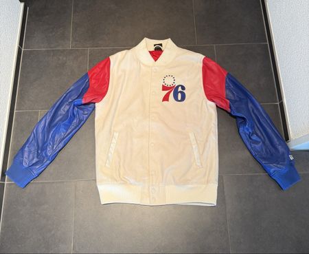 Philadelphia 76ers Jacket - New Era - Stylish Outfit
