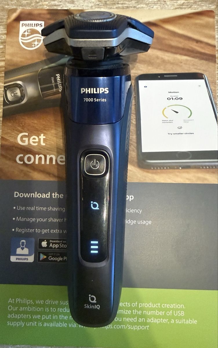 Philips Rasoi & Lamette da barba: Philips série 7000 – Usato da Villars-sous-yens venduto da the-godet 2