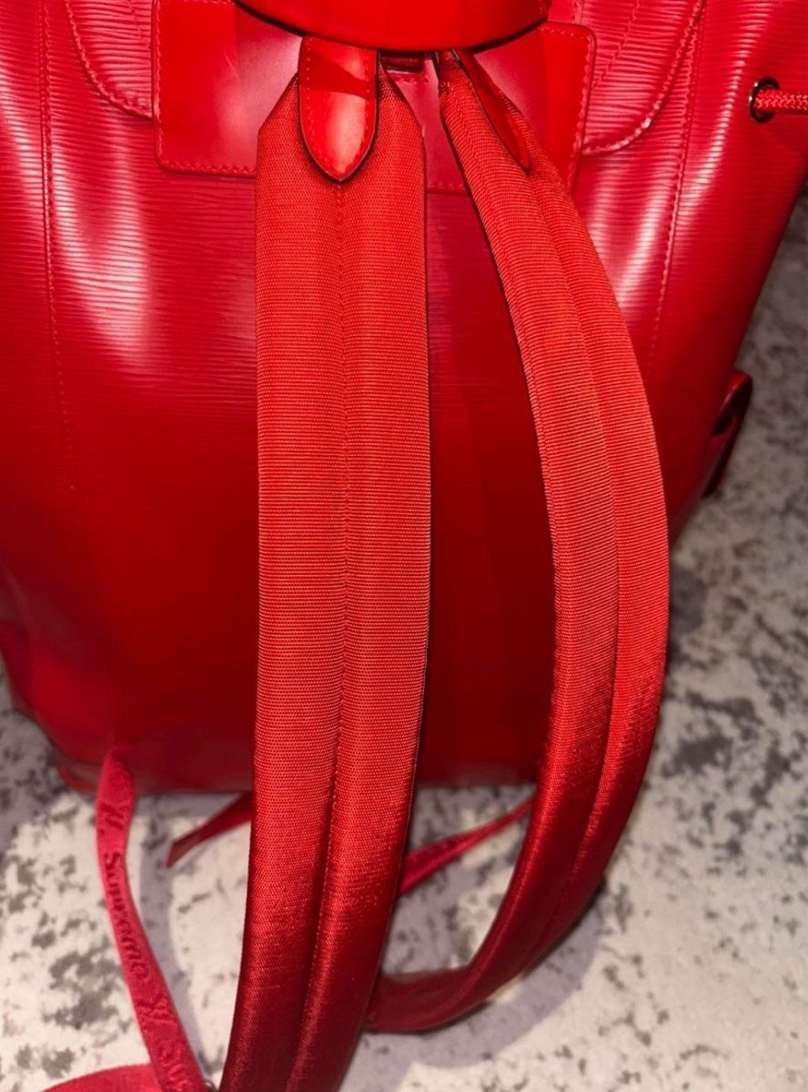 Louis Vuitton Zaini: Supreme x Louis Vuitton Backpack – Usato da Genève venduto da Allhype 2