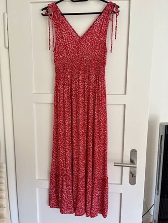Midi-Kleid Pigalle rot mit Blumenmuster Grösse S