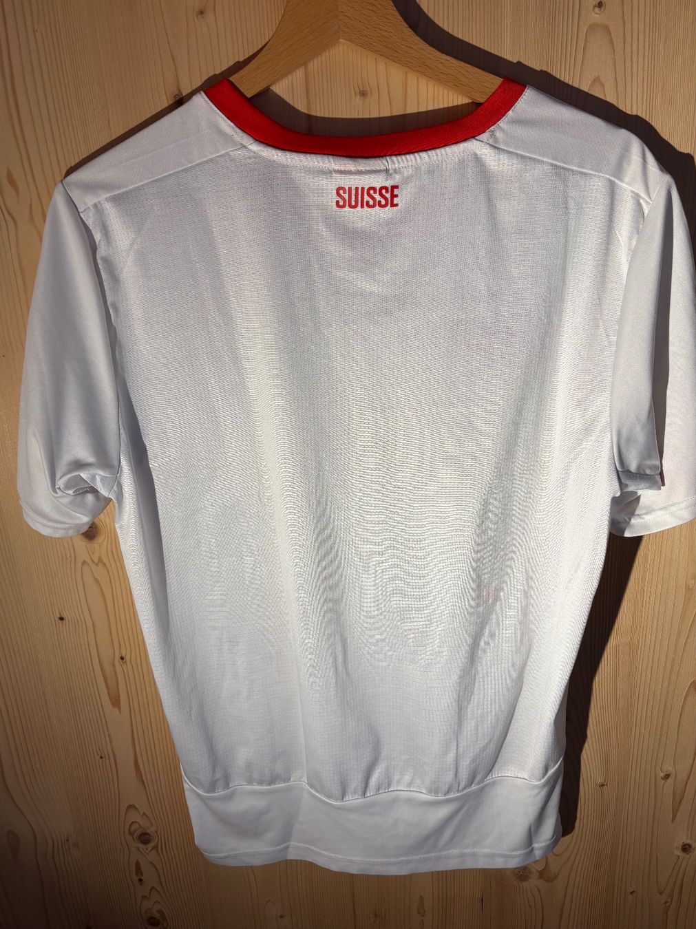 Puma Canottiere & Pantaloni: Schweiz 2014-15 Trikot S – Usato da Winterthur venduto da Gaudea 1