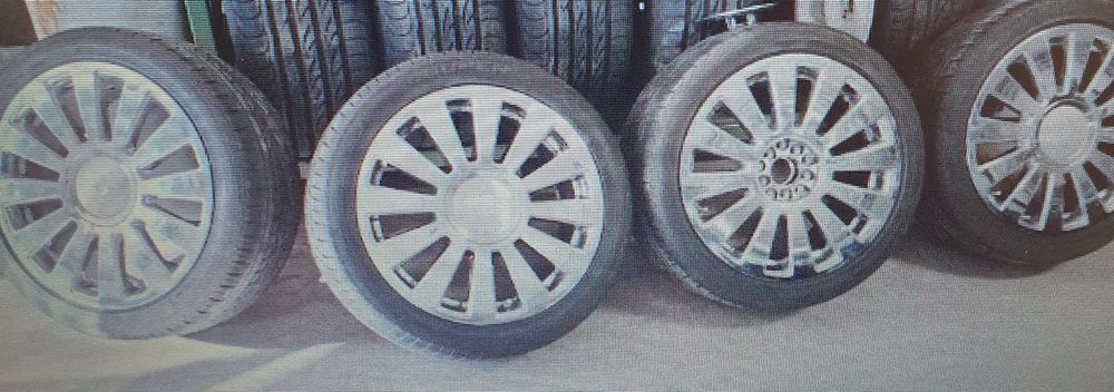 Sehr schöne Alufelgen 17 Zoll 1