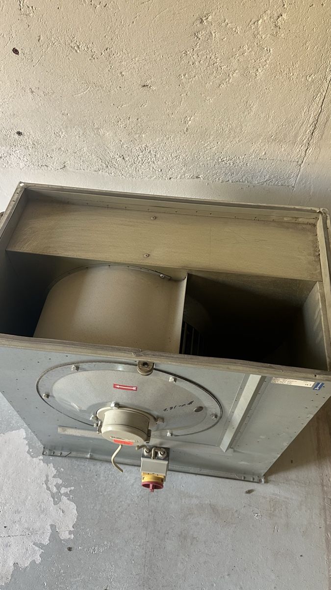 Ventilatori: Helios Lüfter Typ KD 355/6/70/40 gebraucht – Usato da Biel/Bienne venduto da kra_s8rv 1
