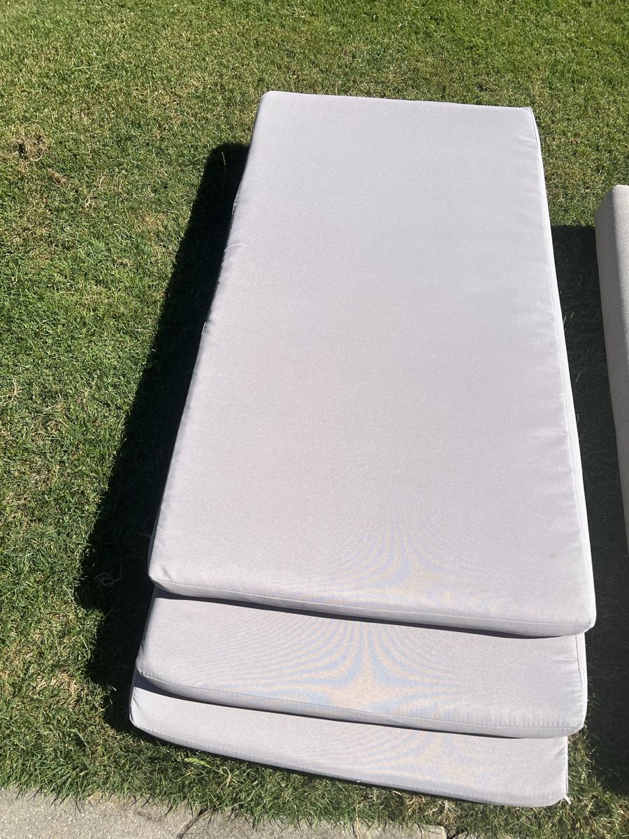 Chaises longues: Polster bezug – D'occasion à Tobel par honda955 1
