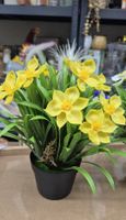 Gelbe Frühlingsblumen im Topf, Kunstblumen, Dekoartikel! 🌼