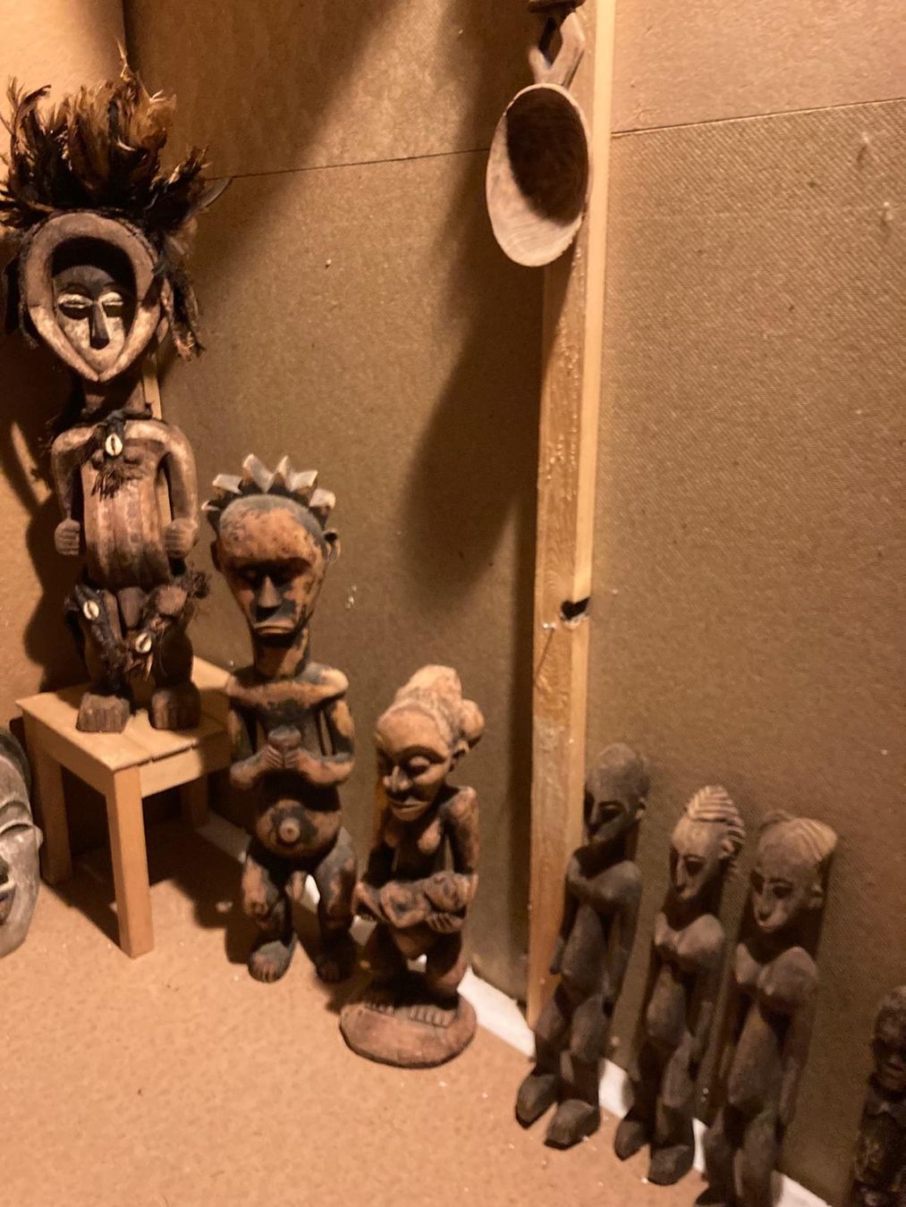 Arte internazionale: Art africain – Usato da Aigle venduto da mad_6qzx 2