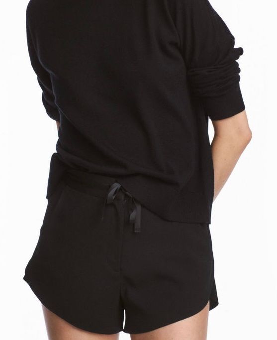 H&M Hosen: Shorts H&M schwarz 34/XS – Gebraucht aus Zürich von pwa_7qr5 2