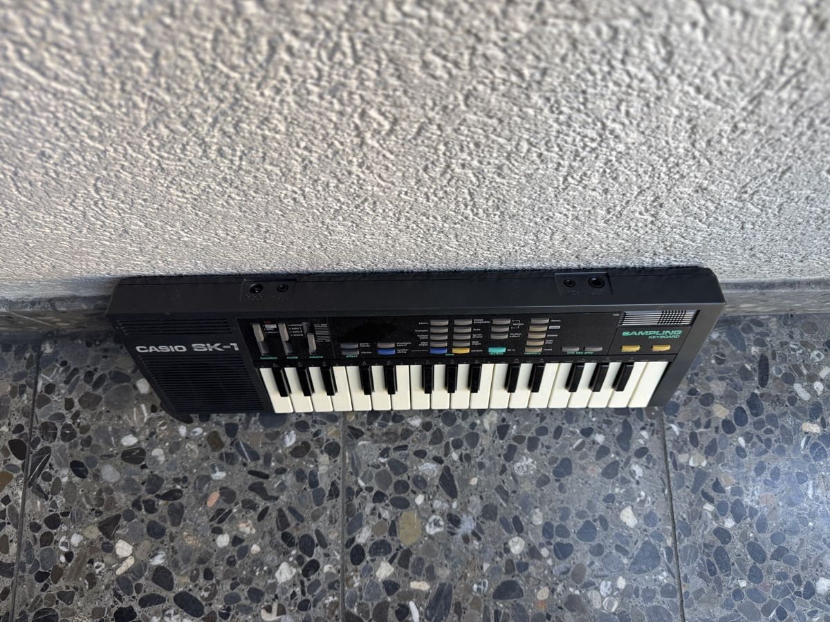 Casio Musikinstrumente: Casio SK-1 Sampling Keyboard – Gebraucht aus Bern von A.W.S.R 1