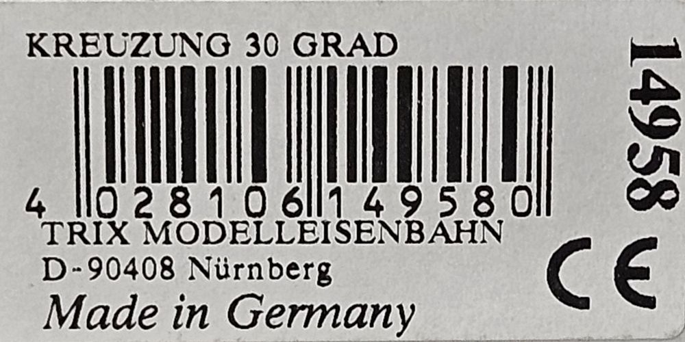 Trix 14958: Minitrix Kreuzung - 30° Länge 104,2 mm (Neu und ...