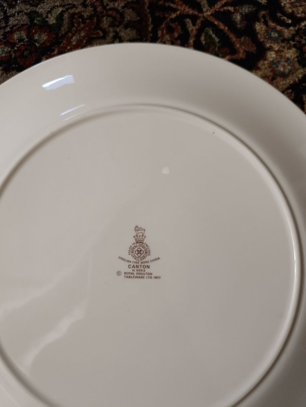 Royal Doulton Piatti: Royal Doulton Teller – Usato da S. Antonino venduto da sab_z5qw 2