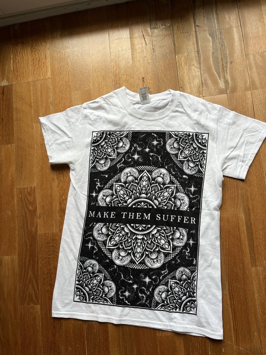 T-shirt: MAKE THEM SUFFER Bandshirt weiss – Usato da Ittigen venduto da str_9dw5