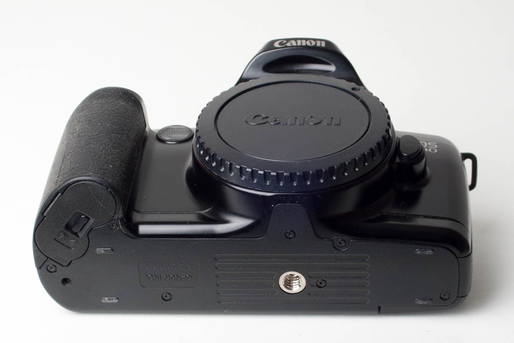 Canon Fotocamera: Canon EOS 500 Gehäuse schwarz, Top Zustand – Usato da Jona venduto da Sandy31 2