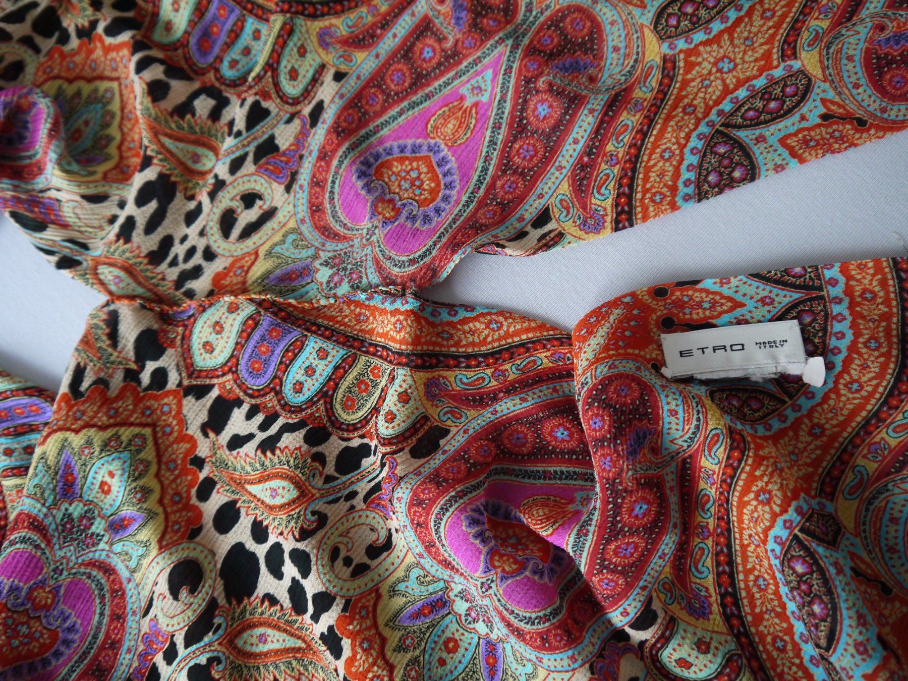 Etro Camicette: ETRO Bluse aus Seide – Usato da Hagendorn venduto da Blaf 5