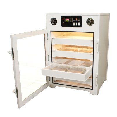 Sonstiges Tierzubehör: Inkubator von Tropic Shop – Gebraucht aus Kloten von Maese82