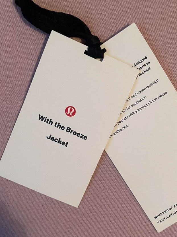 Lululemon Jacken: Lululemon Jacke – Gebraucht aus Bazenheid von hat_96 6