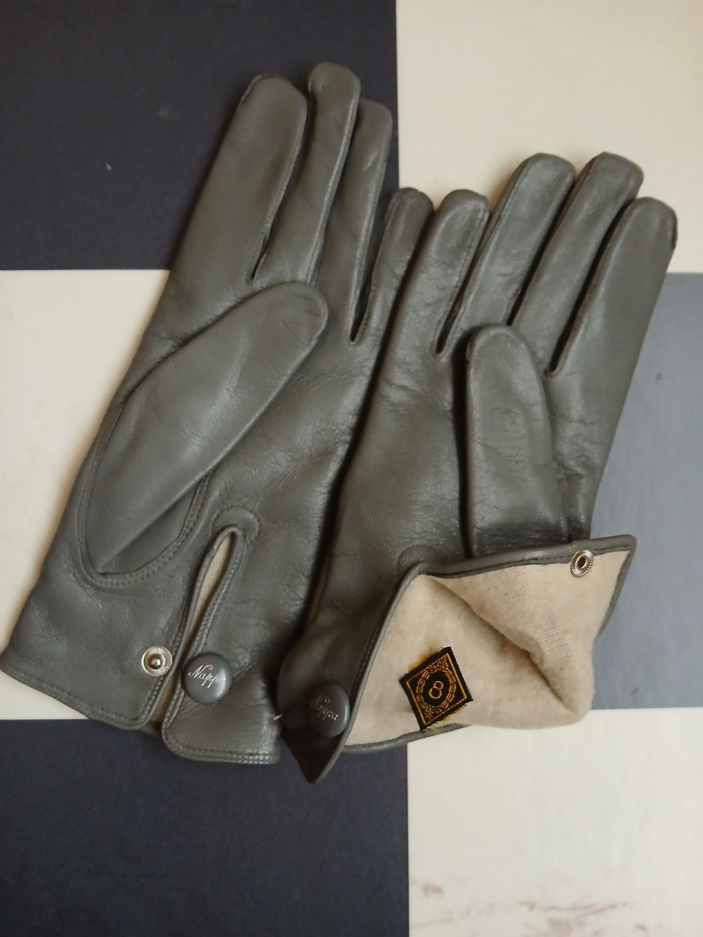 Guanti & manicotti: Nappa Lederhandschuhe, Grösse 8, Grau, Winter, Warm! – Nuovo (secondo la descrizione) da Kleindöttingen venduto da Christina22