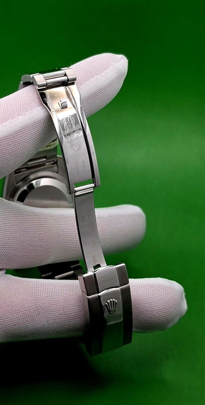 Rolex Orologi: TOP! ROLEX OYSTER PERPETUAL DATEJUST ROULETTE-DATE AUTOMATIC – Usato da St. Gallen venduto da Premium-Vintage 3