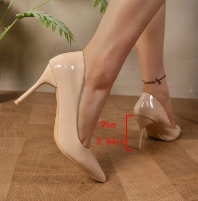 Scarpe da donna: NEUE schlichte beige Lackpumps Gr. 36 - 225118 – Nuovo (secondo la descrizione) da Küssnacht am Rigi venduto da Schuhe-Secondhand 2