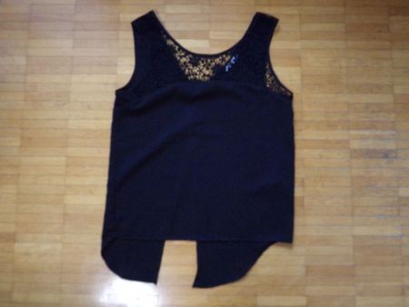 Damen Träger top schwarz mit Spitzen Gr. 38 ONLY