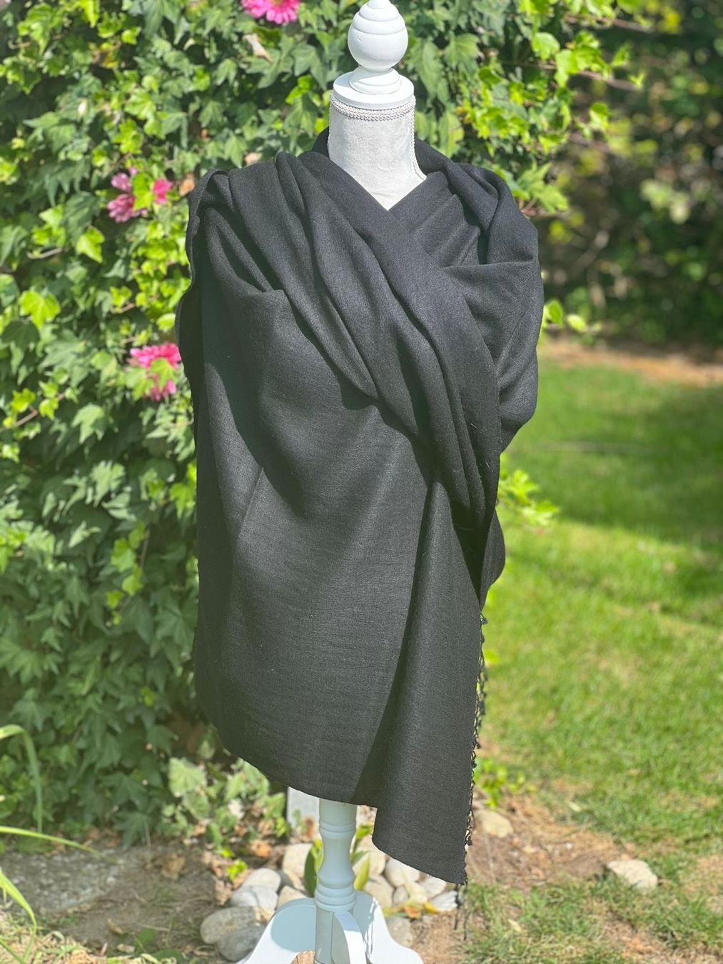 Foulards, Tücher & Schals: Grosser Pashmina Schal – Neu und originalverpackt aus Rickenbach Sulz von kadila 1