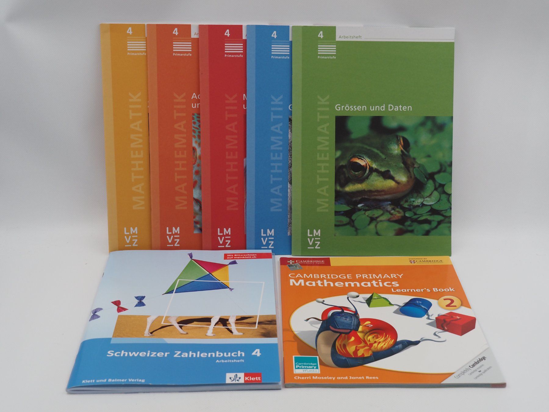 Libri: Mathematik Arbeitsheft-Set (26092543) – Nuovo (secondo la descrizione) da Zürich venduto da fundsachenverkauf