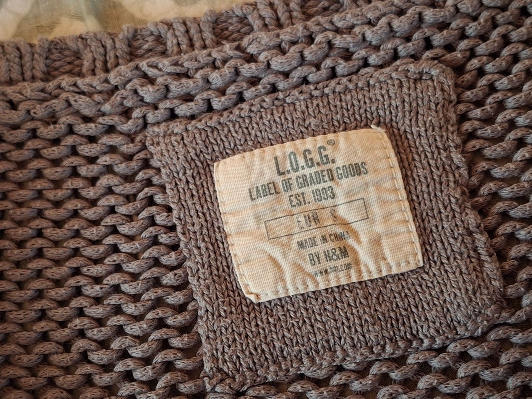H&M Maglioni & Felpe: Pull gris taille S marque H&M 60% coton – Usato da Villiers venduto da san_jn5w 3