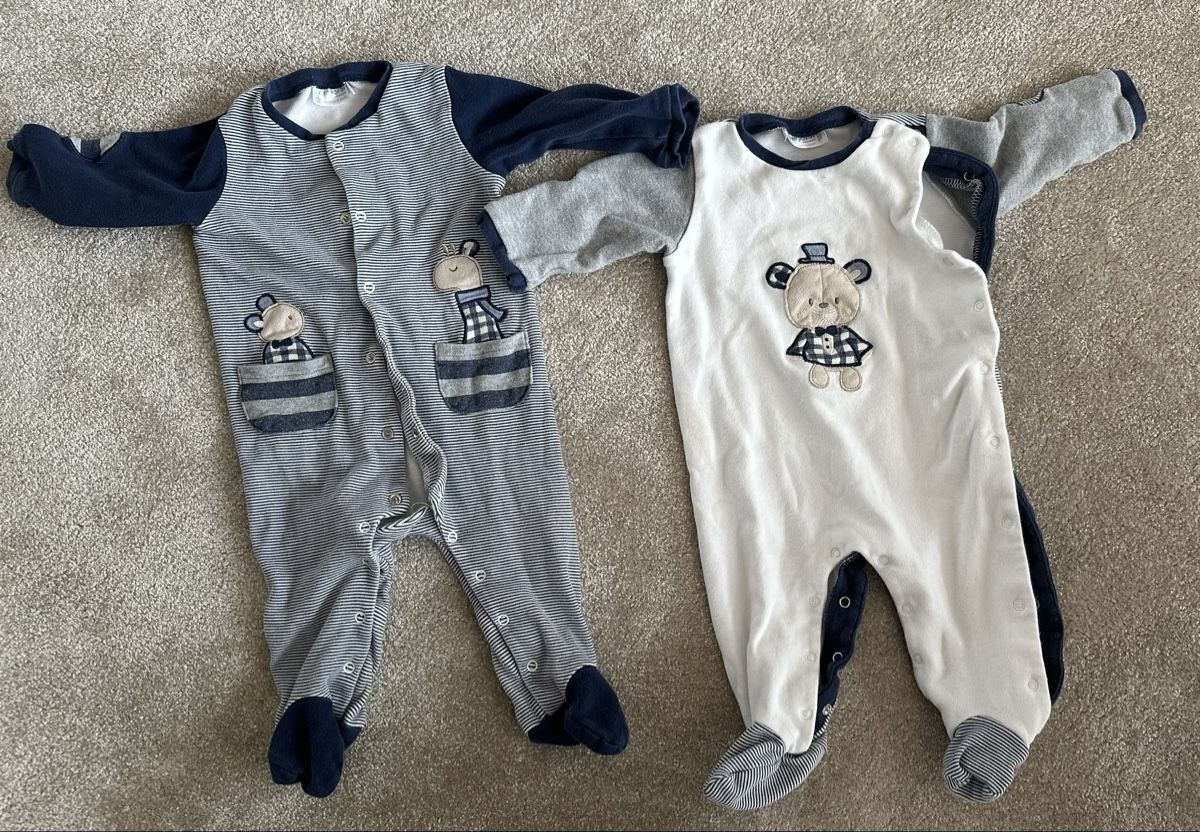 Mayoral Lotti & Set di vestiti: 2x Baby Strampler Mayoral Gr. 70 Baumwolle – Usato da Triboltingen venduto da muehlepark6you