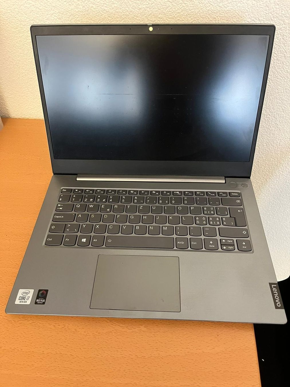 Lenovo Notebooks: Lenovo ThinkPad X1 Carbon Gen 8 – Gebraucht aus St. Gallen von Cellere_AG 1