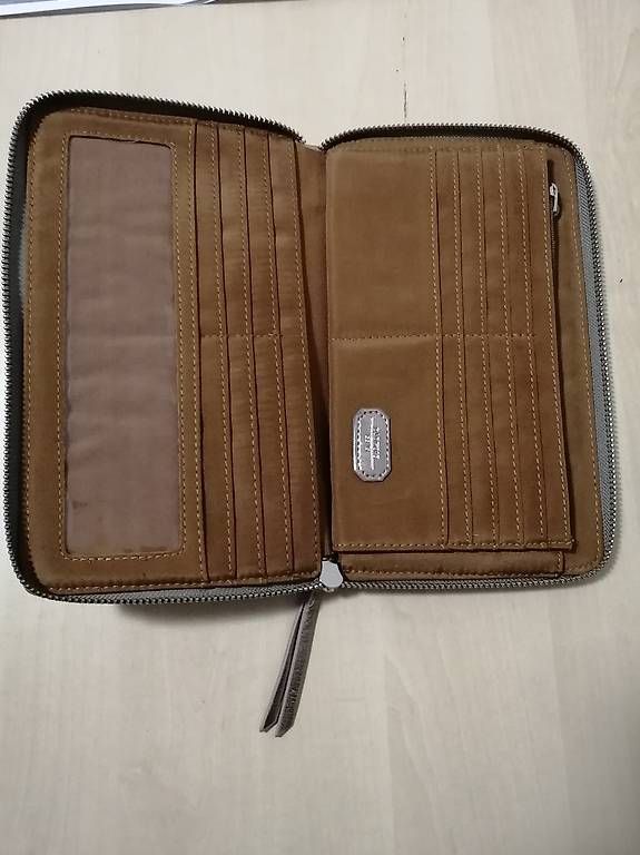 Portafogli: Portafoglio Pochette – Nuovo (secondo la descrizione) da Davesco-Soragno venduto da Mia_sii 2