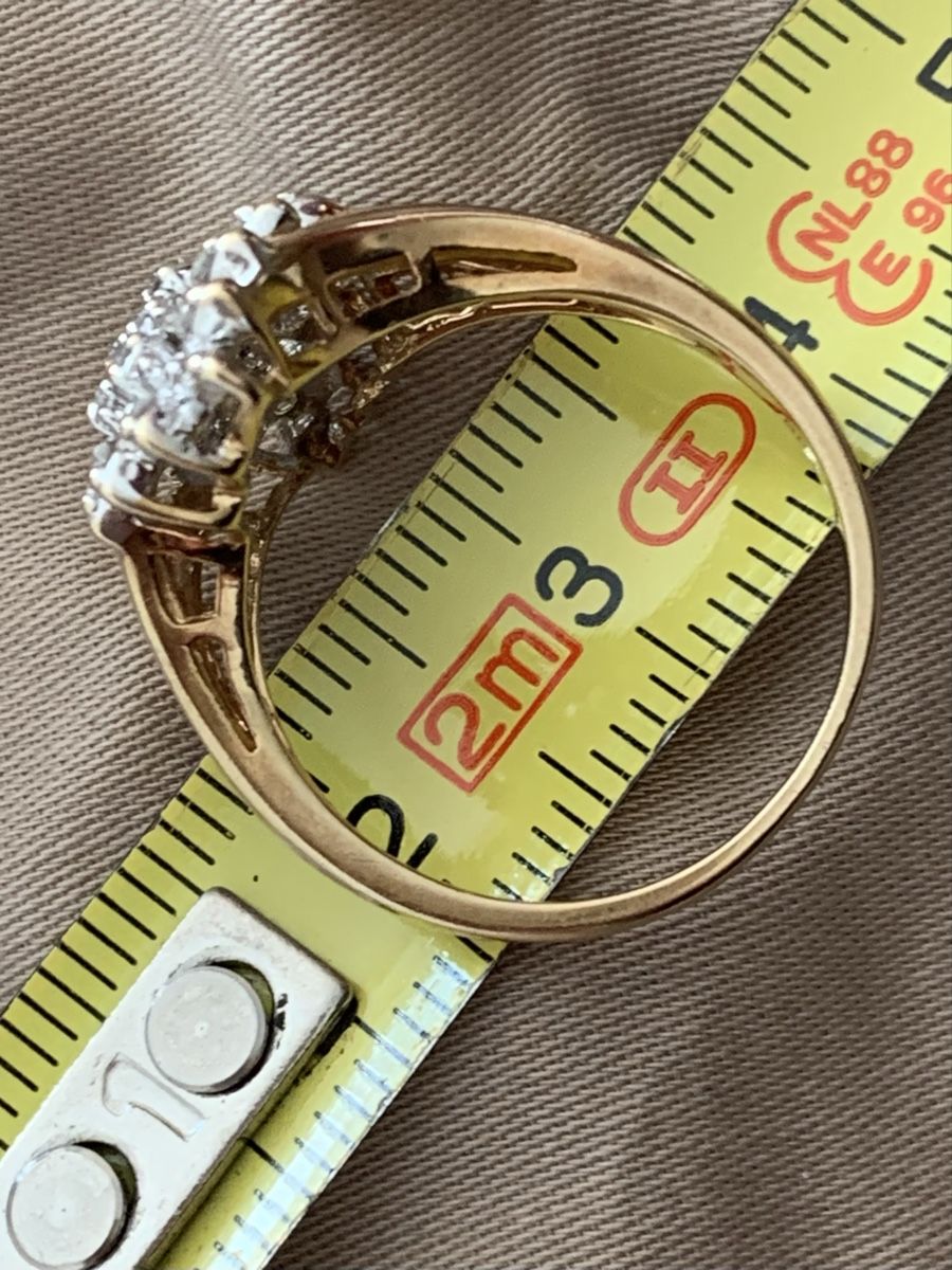 Ringe: Cluster Diamant Ring 585 – Gebraucht aus Winterthur von Darfweg 3