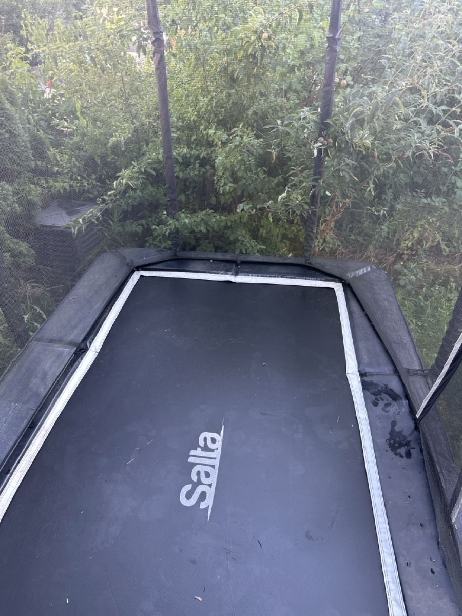 Salta Trampoline: Trampolin Salta 360x210 – Gebraucht aus Zuerich von Elduende 1