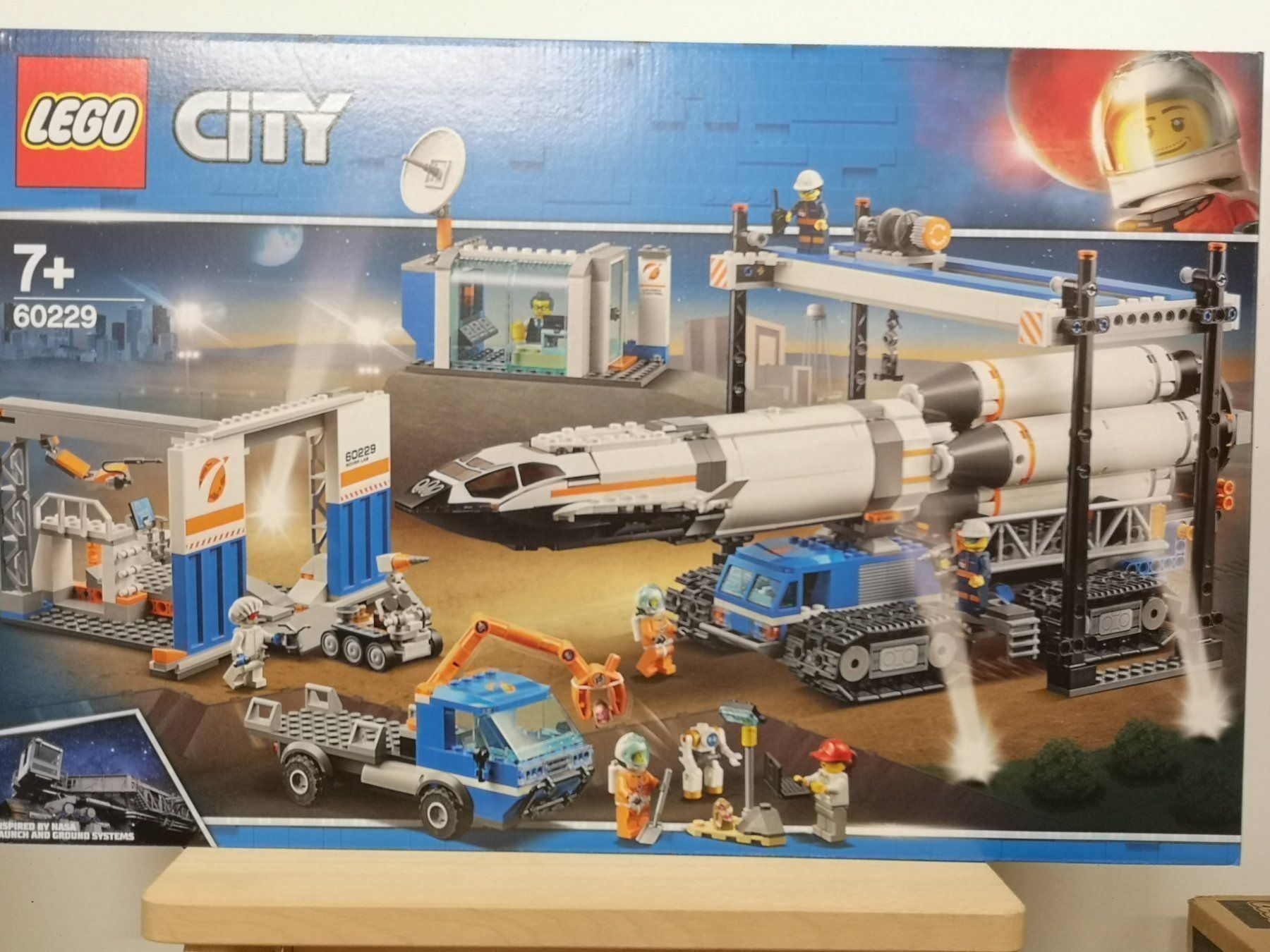 Lego Kit di costruzioni: Lego 60229 City Rocket Assembly Space – Nuovo e nell'imballaggio originale da Echichens venduto da aegis0129