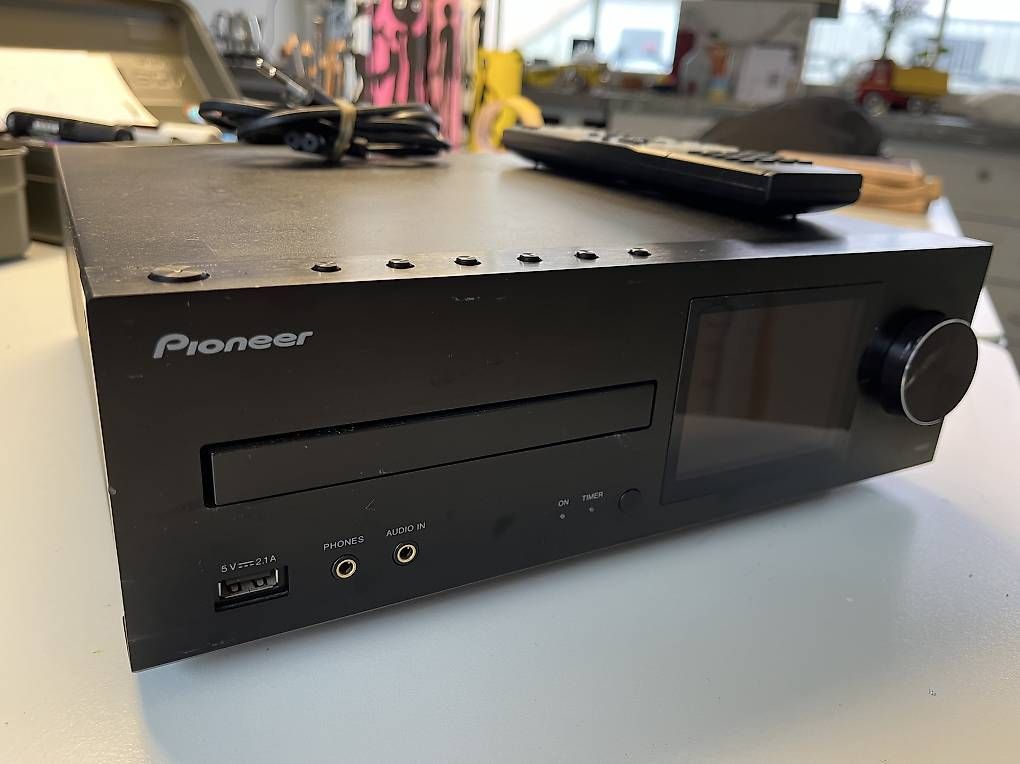 Récepteurs: Network - CD - Receiver Pioneer (WLan) – D'occasion à Winterthur par Sjo_van_Roo