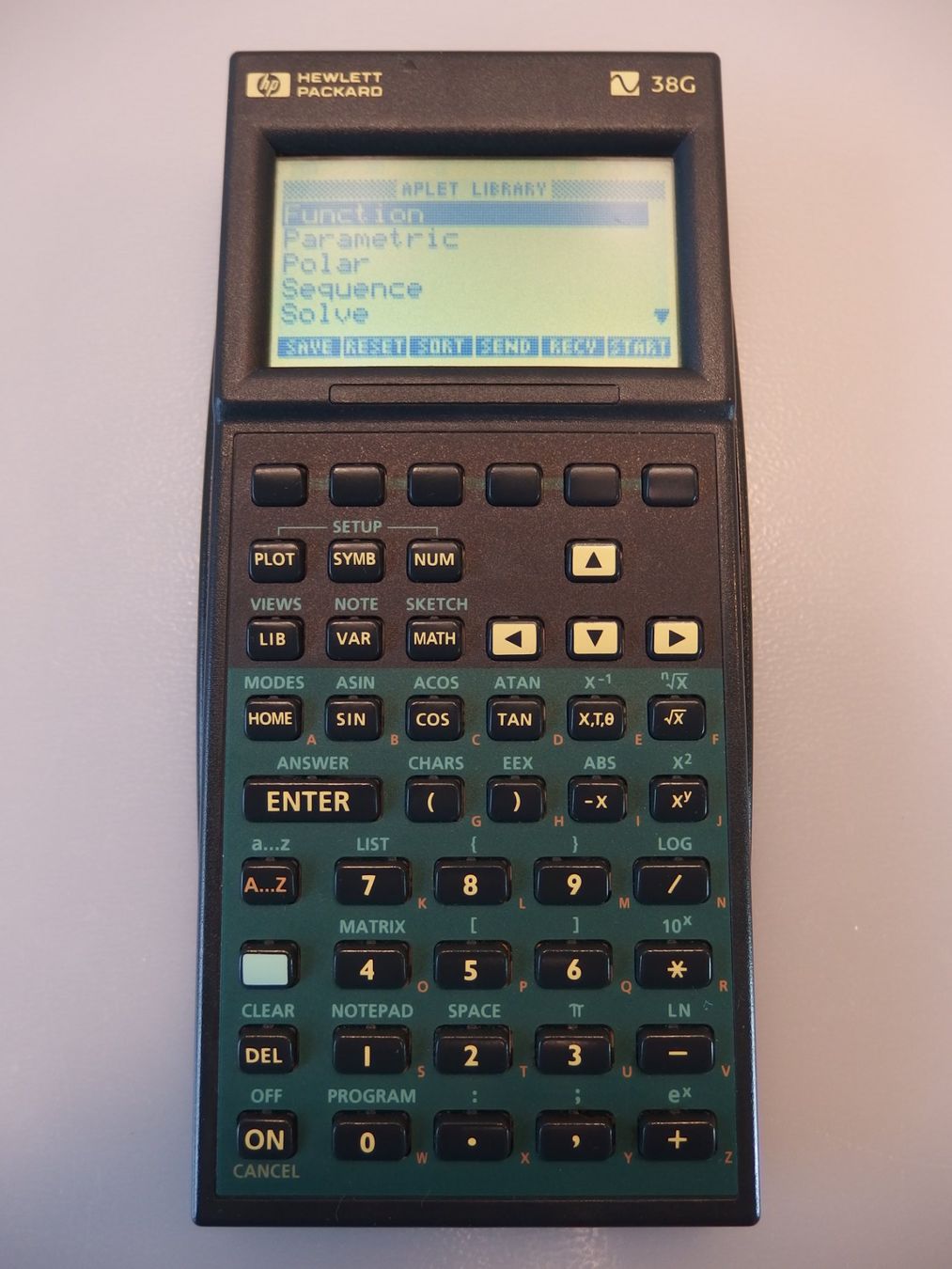 Hewlett Packard Calcolatrici tascabili: HP Hewlett Packard 38G Scientific Programmable Calculator – Usato da Gwatt (Thun) venduto da Nocturnal_99 2