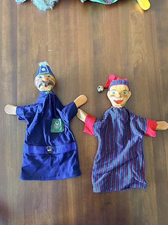Giocattoli: Puppentheater / Kasperlitheater – Usato da Kloten venduto da lenny33 3