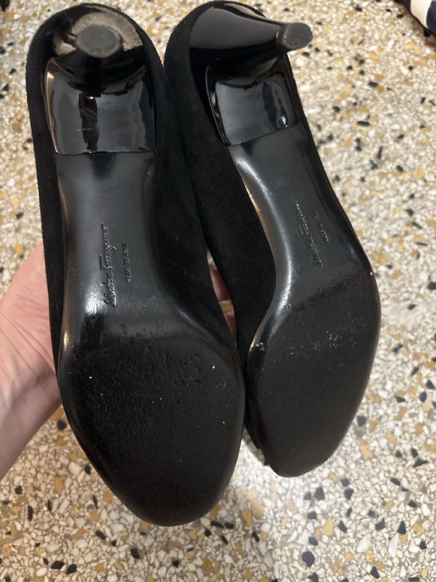 Salvatore Ferragamo Scarpe da donna: Salvatore Ferragamo Vintage Pumps – Usato da Bern venduto da LoveVintageY2K 2