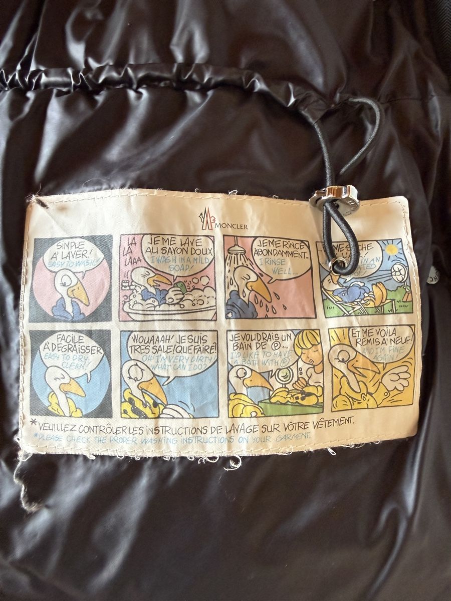 Moncler Cappotti: Moncler Daunenmantel schwarz – Usato da Meisterschwanden venduto da Larana7 4