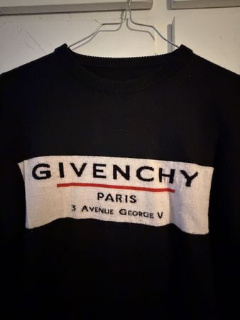 Maglione GIVENCHY nero uomo taglia L usato