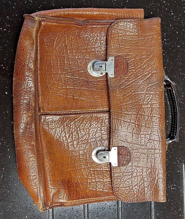 Borse: Laptoptasche echt Leder antik – Usato da Seedorf BE venduto da Frinlin 3