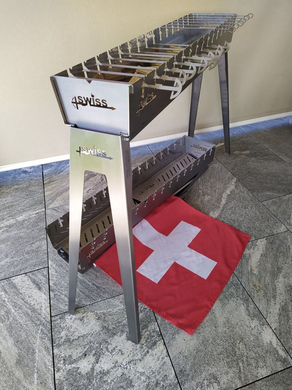 Bracieri: SWISS Spiessligrill - Geschenkidee – Nuovo (secondo la descrizione) da Hildisrieden venduto da DussBe6024 3