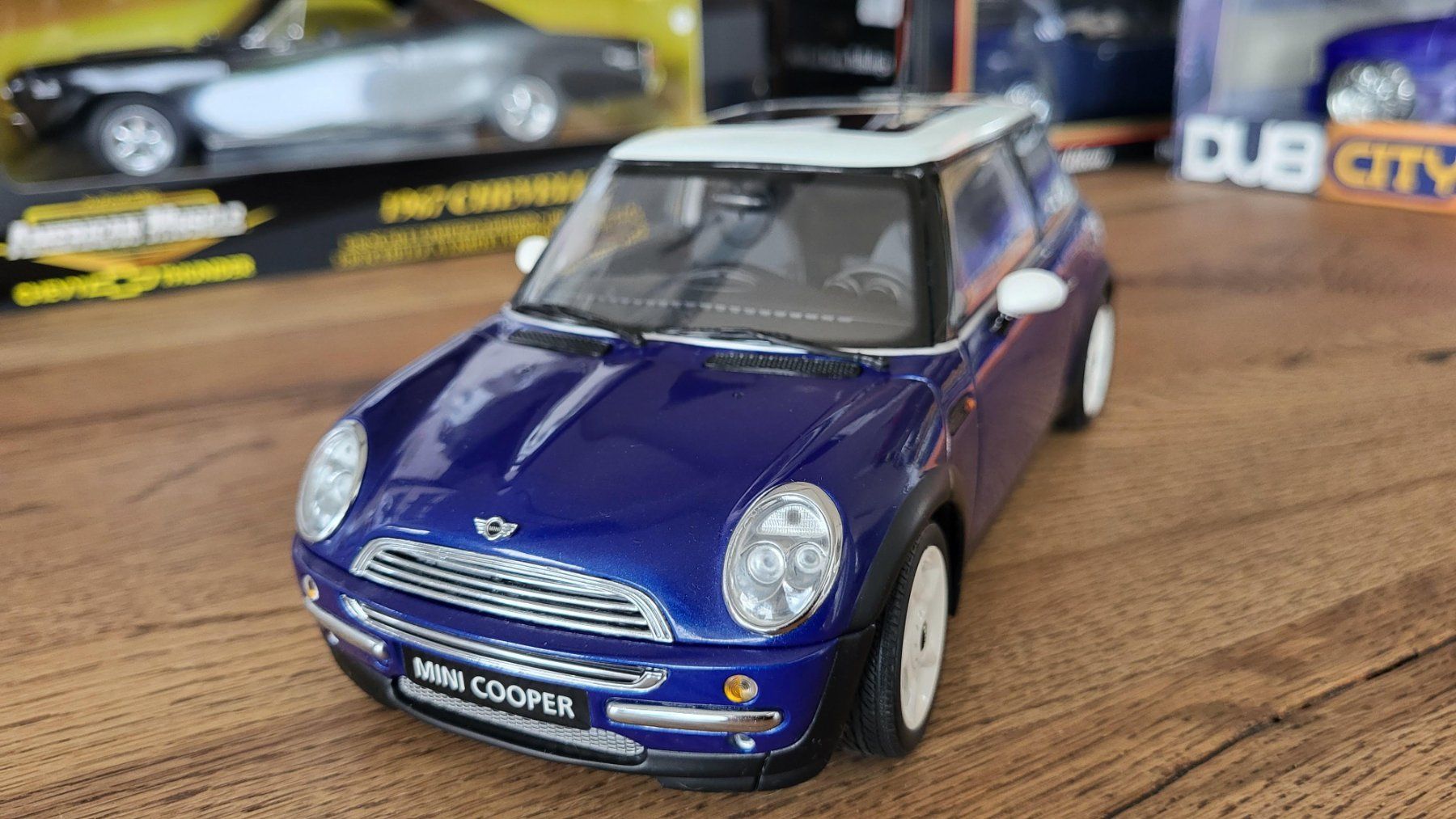 Kyosho Modellini d'auto: Mini Cooper 1:18 Kyosho – Usato da Rothrist venduto da Juana5 1