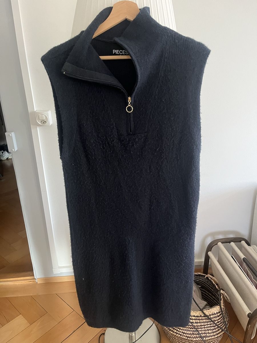 Pieces Kleider: PIECES blu winter dress size M – Gebraucht aus Zürich von cat_rsn7 1