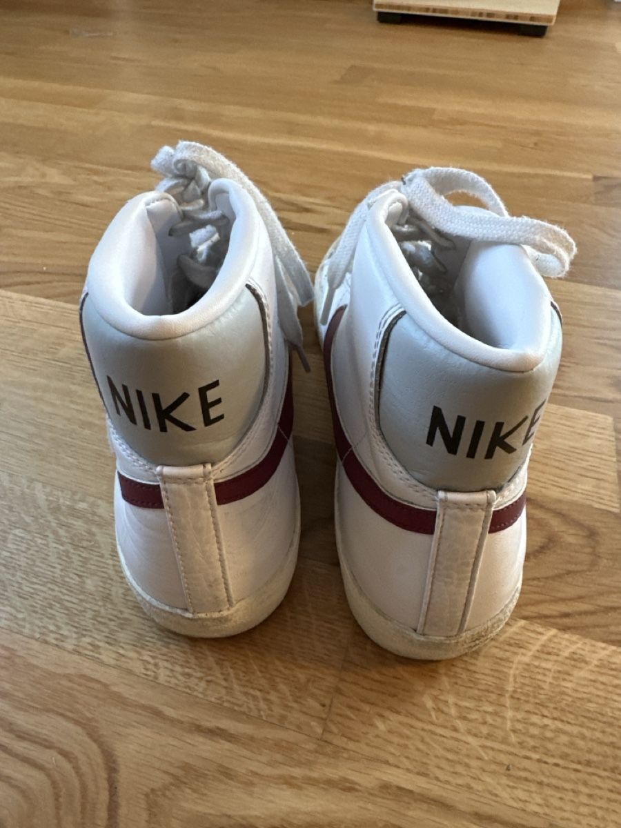 Nike Scarpe da uomo: Nike Blazers Rotwein – Usato da Zürich venduto da che_5rs8 2