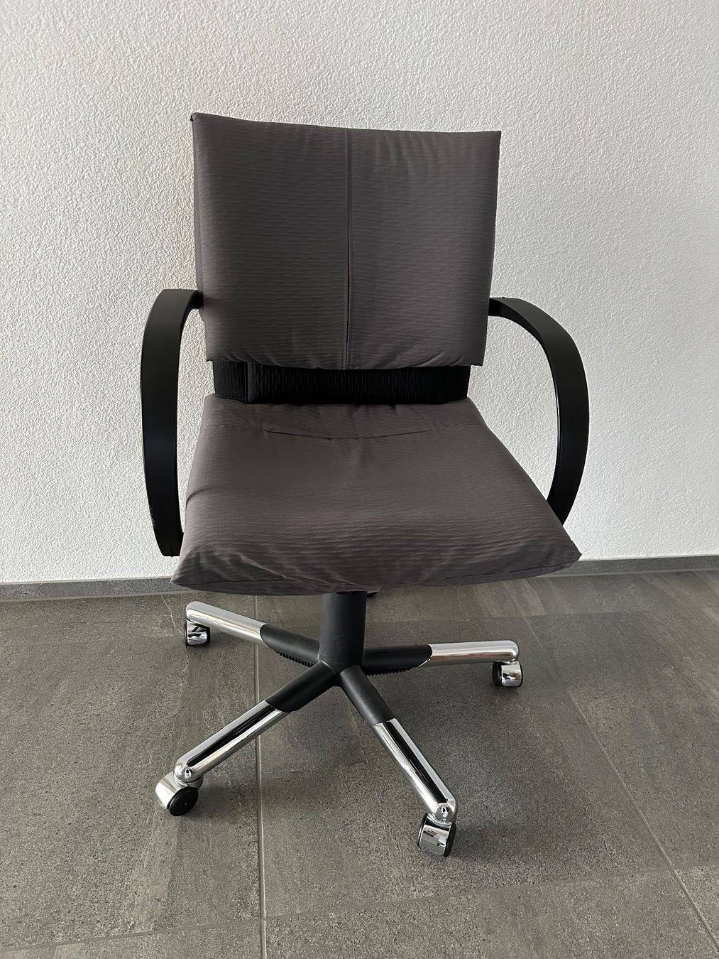 Vitra Sedie: VITRA Bürostuhl – Usato da Grossaffoltern venduto da 01Hawaii