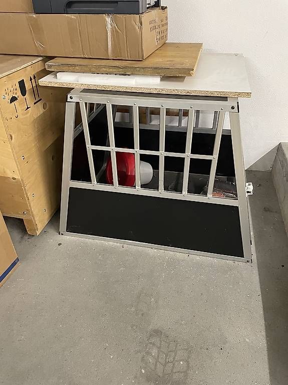 Gabbie, trasporto & Sicurezza: Hundebox – Usato da Boswil venduto da Debis 2
