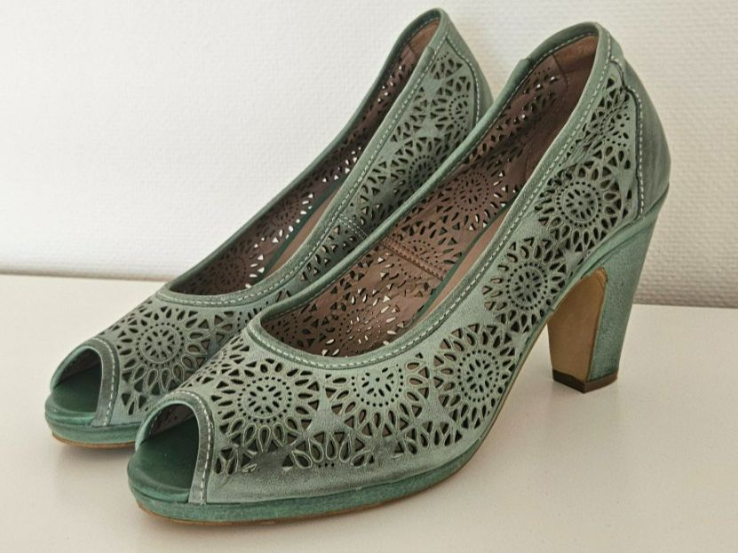 Damenschuhe: Lederpumps – Neu (gemäss Beschreibung) aus Gockhausen von Carolin_K 1