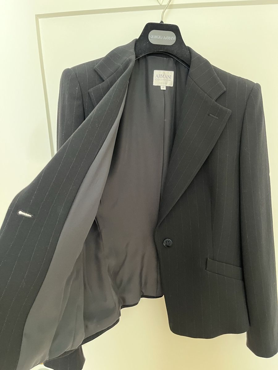 Armani Completi & Tailleur: Anzug Armani S/M – Usato da Freienbach venduto da alile 2