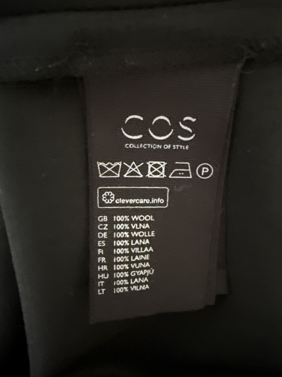 Cos Tute: COS Jumpsuit schwarz Gr. 42 – Usato da Vaduz venduto da Stromboli2 4