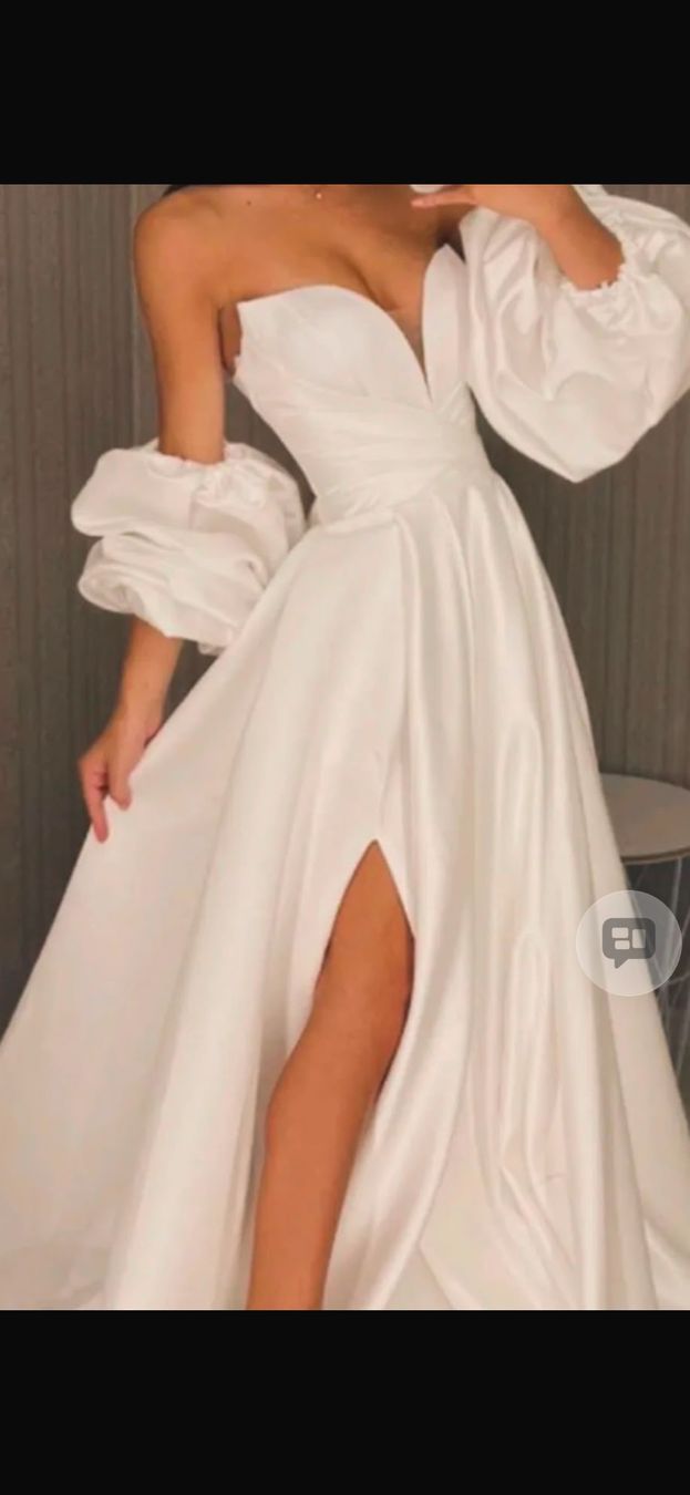 Robes: Robe de mariée civile neuve – D'occasion à Puidoux par ric_5dyj